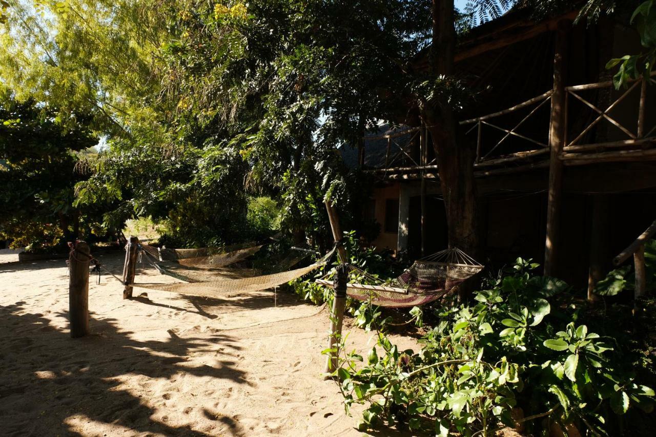 Mufasa Eco Lodge Monkey Bay Esterno foto